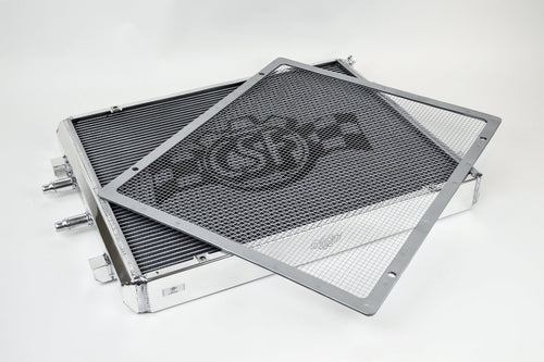 Przedni wymiennik ciepła do BMW M2 F87, M3 F80, M4 F82/F83 oraz i8 i12 (srebrny) – CSF