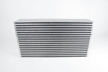 CSF Rdzeń intercoolera uniwersalny 22″ x 12″ x 4.5″ (560 x 300 x 115 mm)