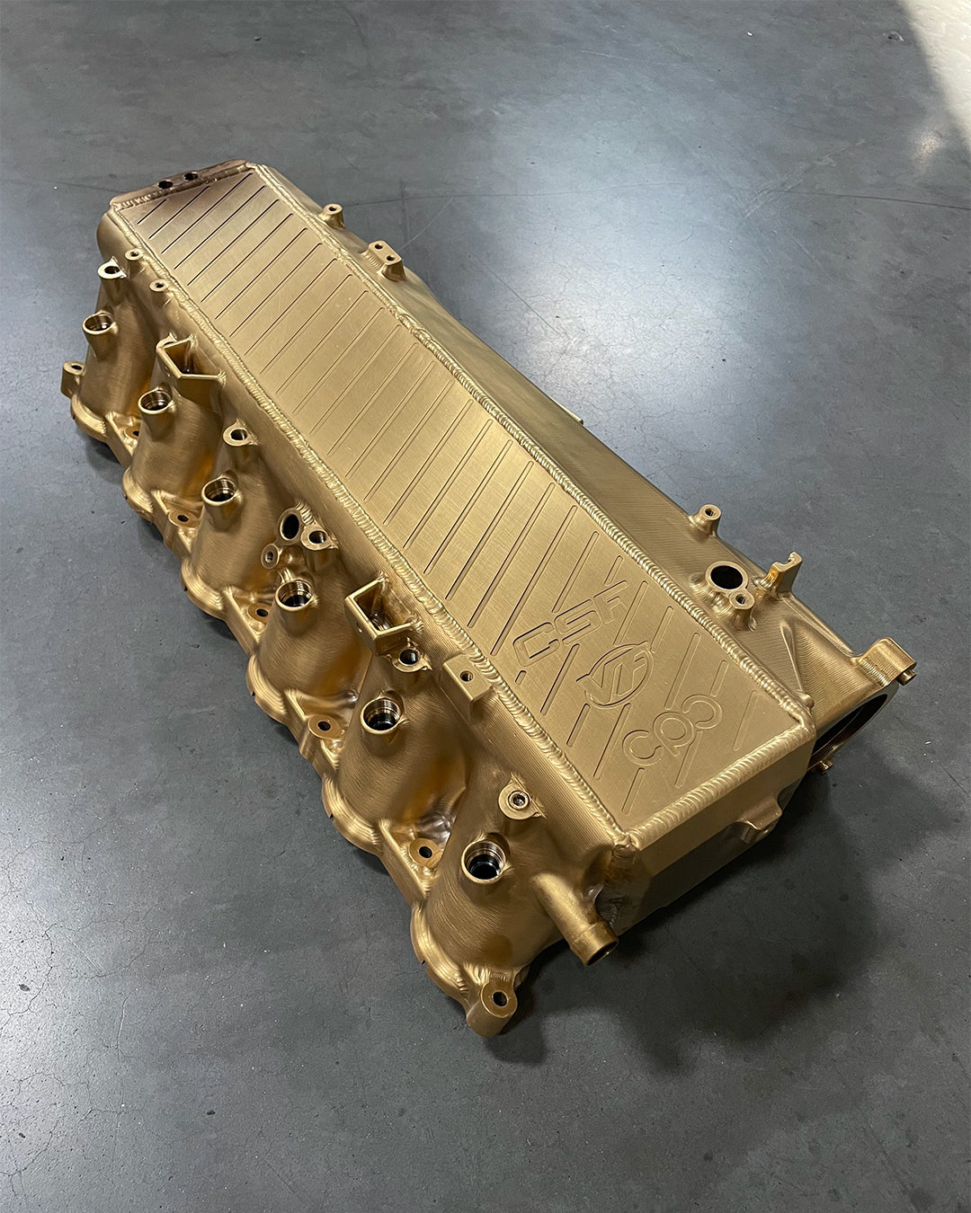 CSF Kolektor Intercoolera BMW, INEOS, Toyota 540i, 540i xDrive, 740i, 740i xDrive, 745e, 745e xDrive, 840i, 840i Gran Coupe, 840i xDrive, 840i xDrive Gran Coupe, GR Supra, Grenadier, M240i, M240i xDrive, M340i, M340i xDrive, M440i, M440i Gran Coupe, M440i xDrive, M440i xDrive Gran Coupe, X3, X4, X5, X6, X7, Z4 - zdjęcie 25