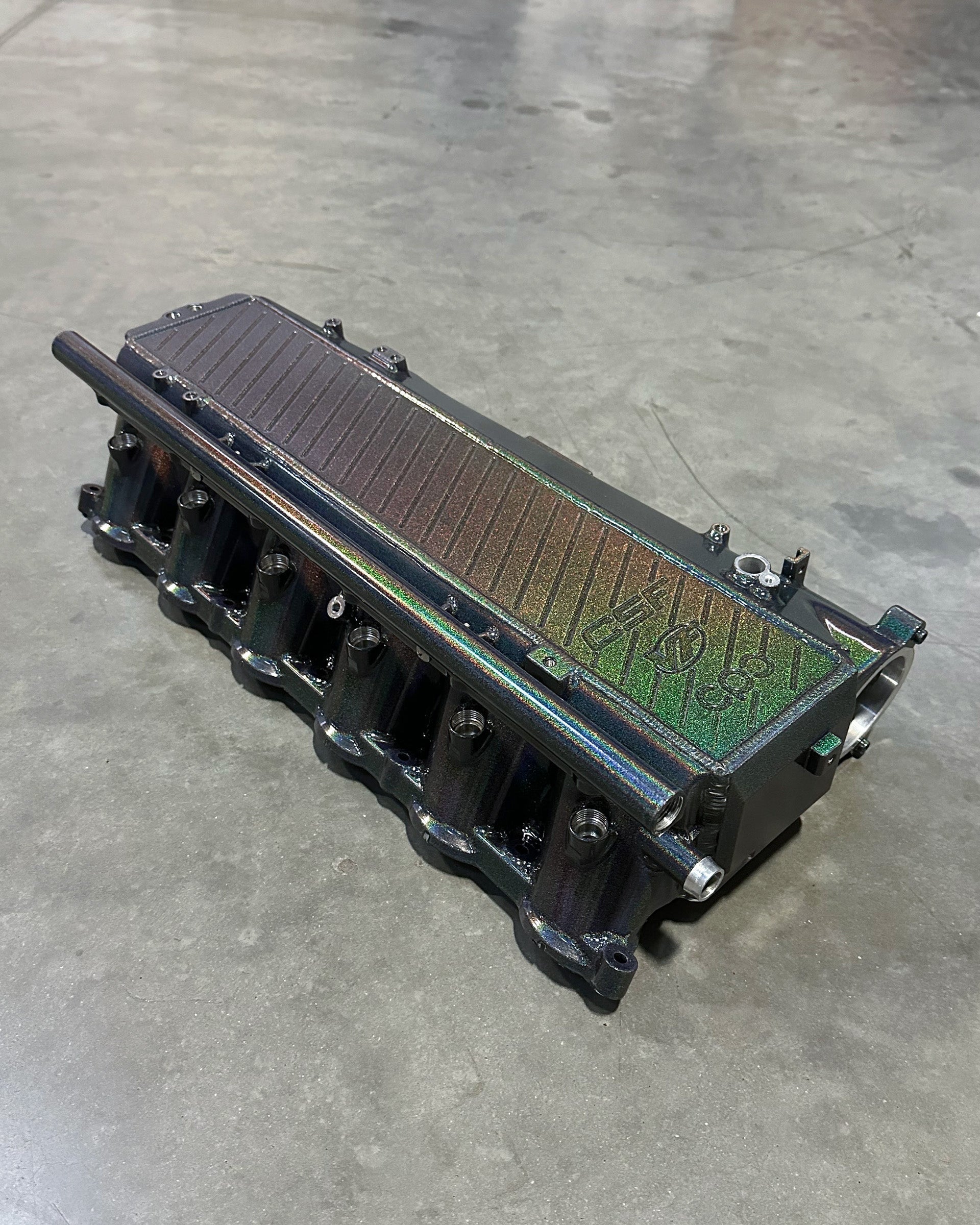 CSF Kolektor Intercoolera BMW, INEOS, Toyota 540i, 540i xDrive, 740i, 740i xDrive, 745e, 745e xDrive, 840i, 840i Gran Coupe, 840i xDrive, 840i xDrive Gran Coupe, GR Supra, Grenadier, M240i, M240i xDrive, M340i, M340i xDrive, M440i, M440i Gran Coupe, M440i xDrive, M440i xDrive Gran Coupe, X3, X4, X5, X6, X7, Z4 - zdjęcie 14