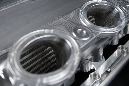 CSF Kolektor Intercoolera BMW, INEOS, Toyota 540i, 540i xDrive, 740i, 740i xDrive, 745e, 745e xDrive, 840i, 840i Gran Coupe, 840i xDrive, 840i xDrive Gran Coupe, GR Supra, Grenadier, Grenadier Quartermaster, M240i, M240i xDrive, M340i, M340i xDrive, M440i, M440i Gran Coupe, M440i xDrive, M440i xDrive Gran Coupe, X3, X4, X5, X6, X7, Z4 - zdjęcie 5