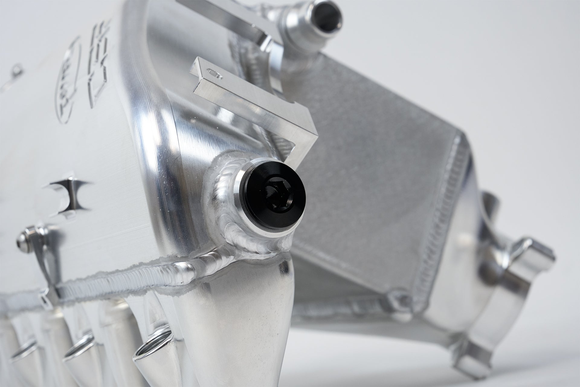 CSF Kolektor Intercoolera BMW M2 (G87), M3 (G8X), M4 (G8X), X3 (F97), X4 (F98) - zdjęcie 3