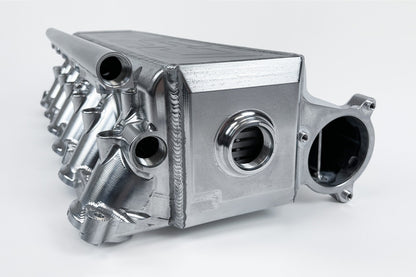 CSF Kolektor Intercoolera BMW, INEOS, Toyota 540i, 540i xDrive, 740i, 740i xDrive, 745e xDrive, 840i, 840i Gran Coupe, 840i xDrive, 840i xDrive Gran Coupe, GR Supra, Grenadier, Grenadier Quartermaster, M240i, M240i xDrive, M340i, M340i xDrive, M440i, M440i Gran Coupe, M440i xDrive, M440i xDrive Gran Coupe, X3, X4, X5, X6, X7, Z4 - zdjęcie 4