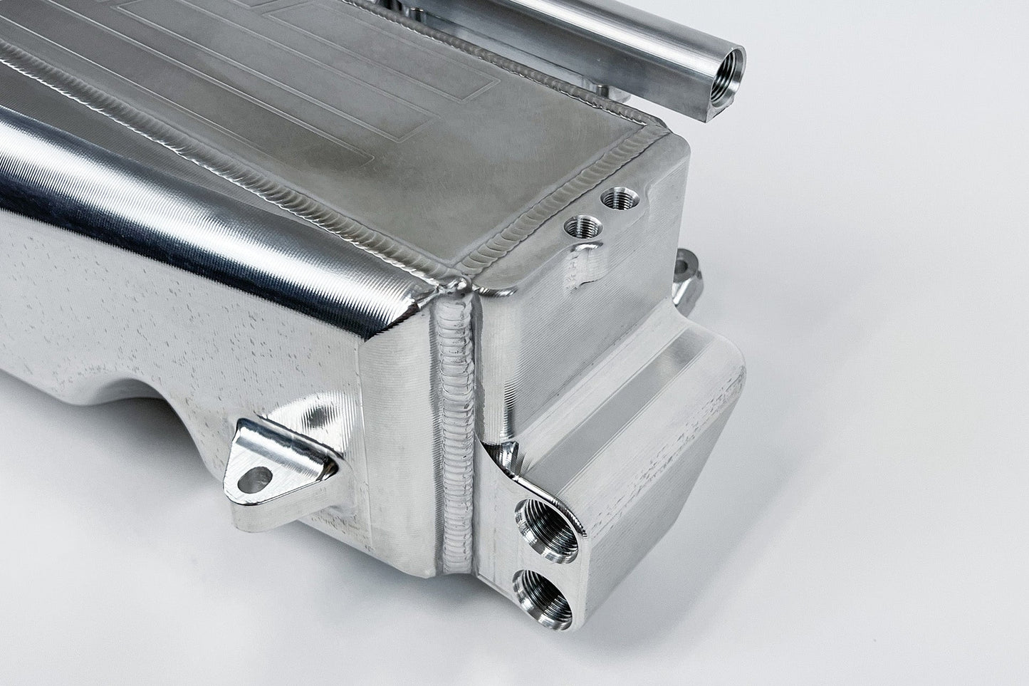 CSF Kolektor Intercoolera BMW, INEOS, Toyota 540i, 540i xDrive, 740i, 740i xDrive, 745e xDrive, 840i, 840i Gran Coupe, 840i xDrive, 840i xDrive Gran Coupe, GR Supra, Grenadier, Grenadier Quartermaster, M240i, M240i xDrive, M340i, M340i xDrive, M440i, M440i Gran Coupe, M440i xDrive, M440i xDrive Gran Coupe, X3, X4, X5, X6, X7, Z4 - zdjęcie 6