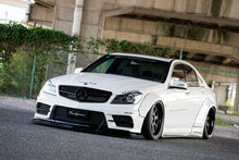 Mercedes-AMG C63 W204 – bodykit widebody LB-WORKS Coupe + Sedan carbon Liberty Walk – zdjęcie 1