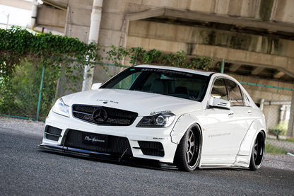 Mercedes-AMG C63 W204 – bodykit widebody LB-WORKS Coupe + Sedan FRP Liberty Walk – zdjęcie 3