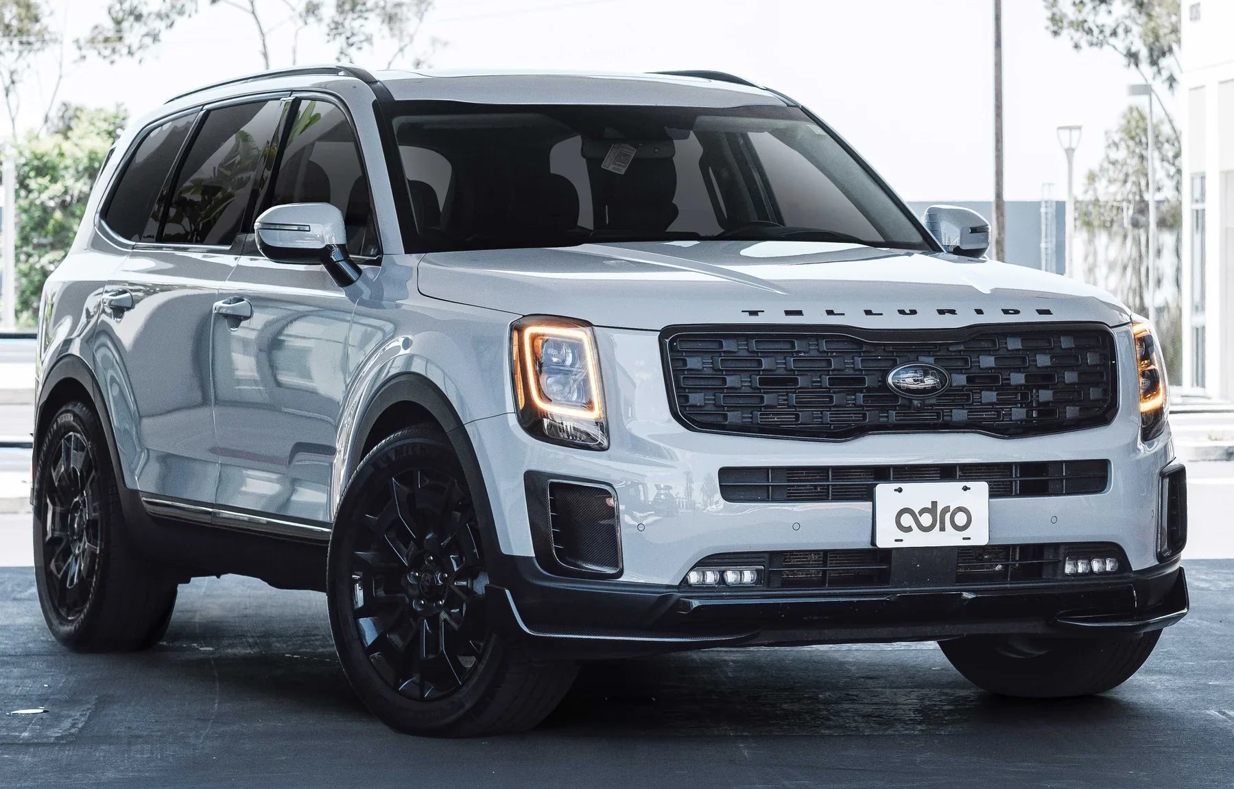 kia-telluride-carbon-fiber-front-lip_image_1