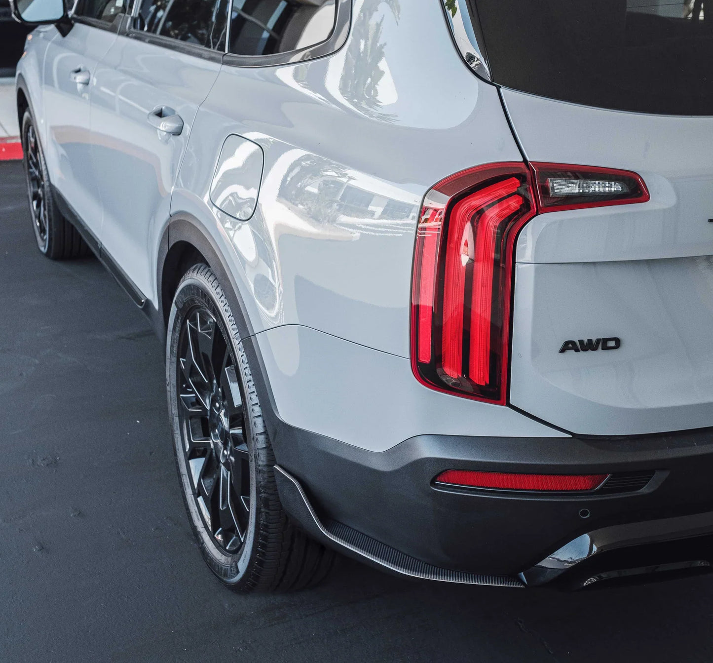 Kia Telluride – boczne lotki dyfuzora carbon ADRO