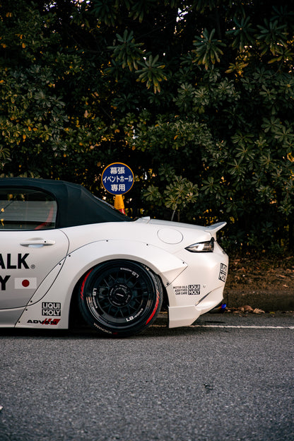 Mazda MX-5 ND – bodykit widebody LB-WORKS V2 FRP Liberty Walk – zdjęcie 18