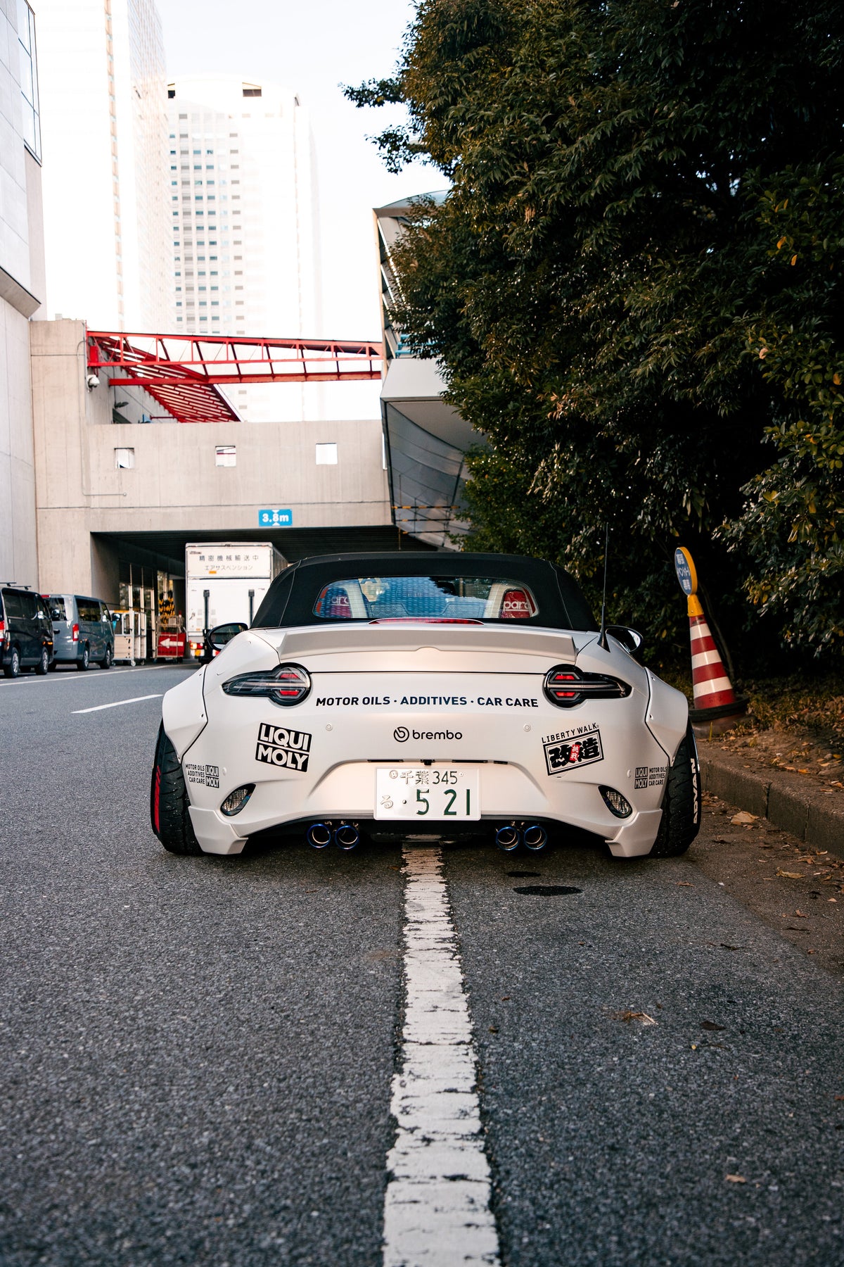 Mazda MX-5 ND – bodykit widebody LB-WORKS V2 FRP Liberty Walk – zdjęcie 22