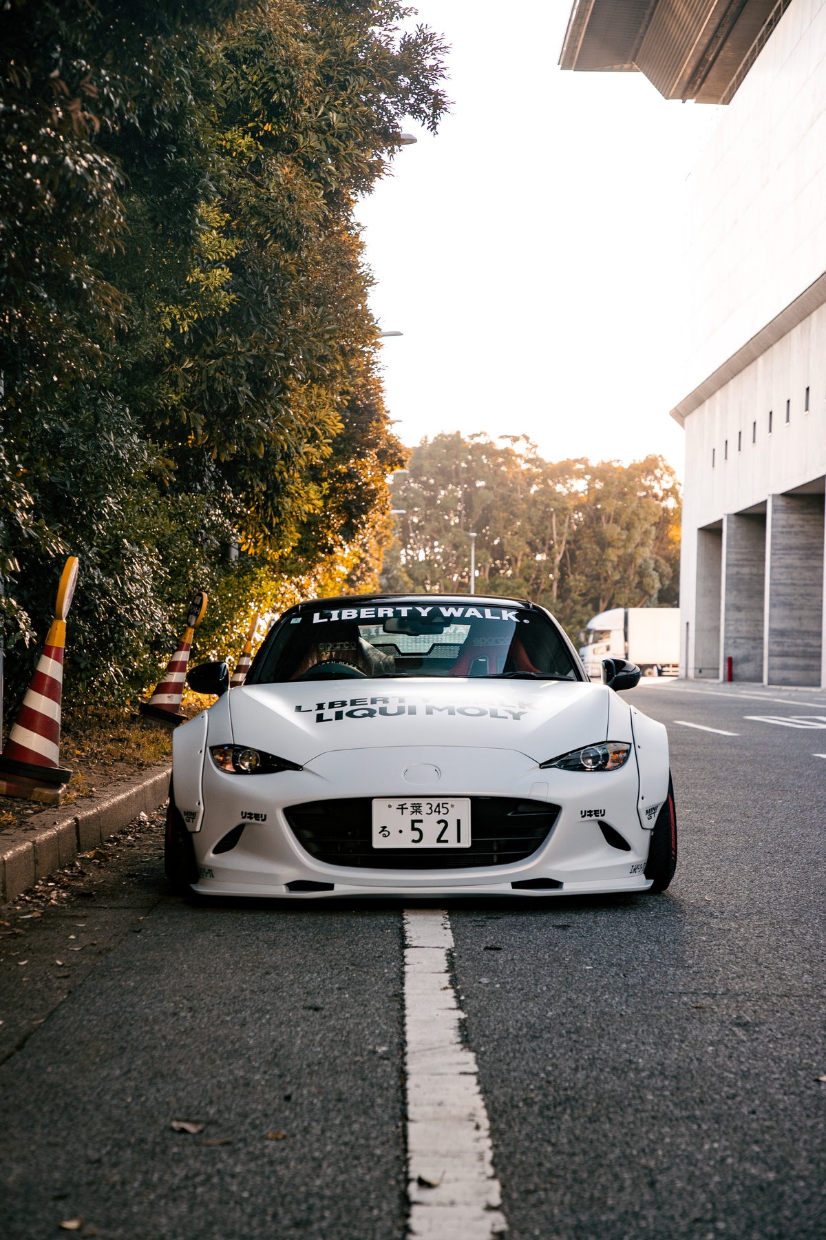 Mazda MX-5 ND – bodykit widebody LB-WORKS V2 FRP Liberty Walk – zdjęcie 23
