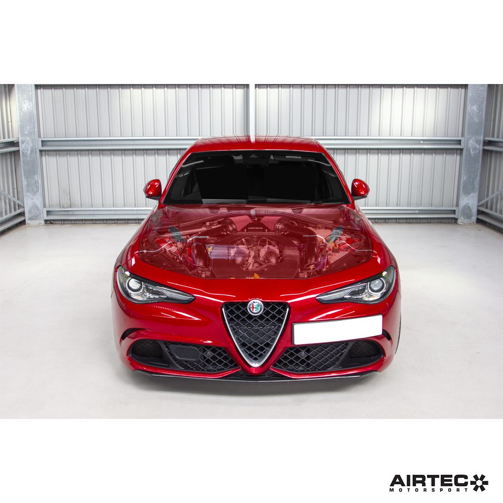 AIRTEC Motorsport Dolot do Alfa Romeo Giulia Quadrifoglio (8)