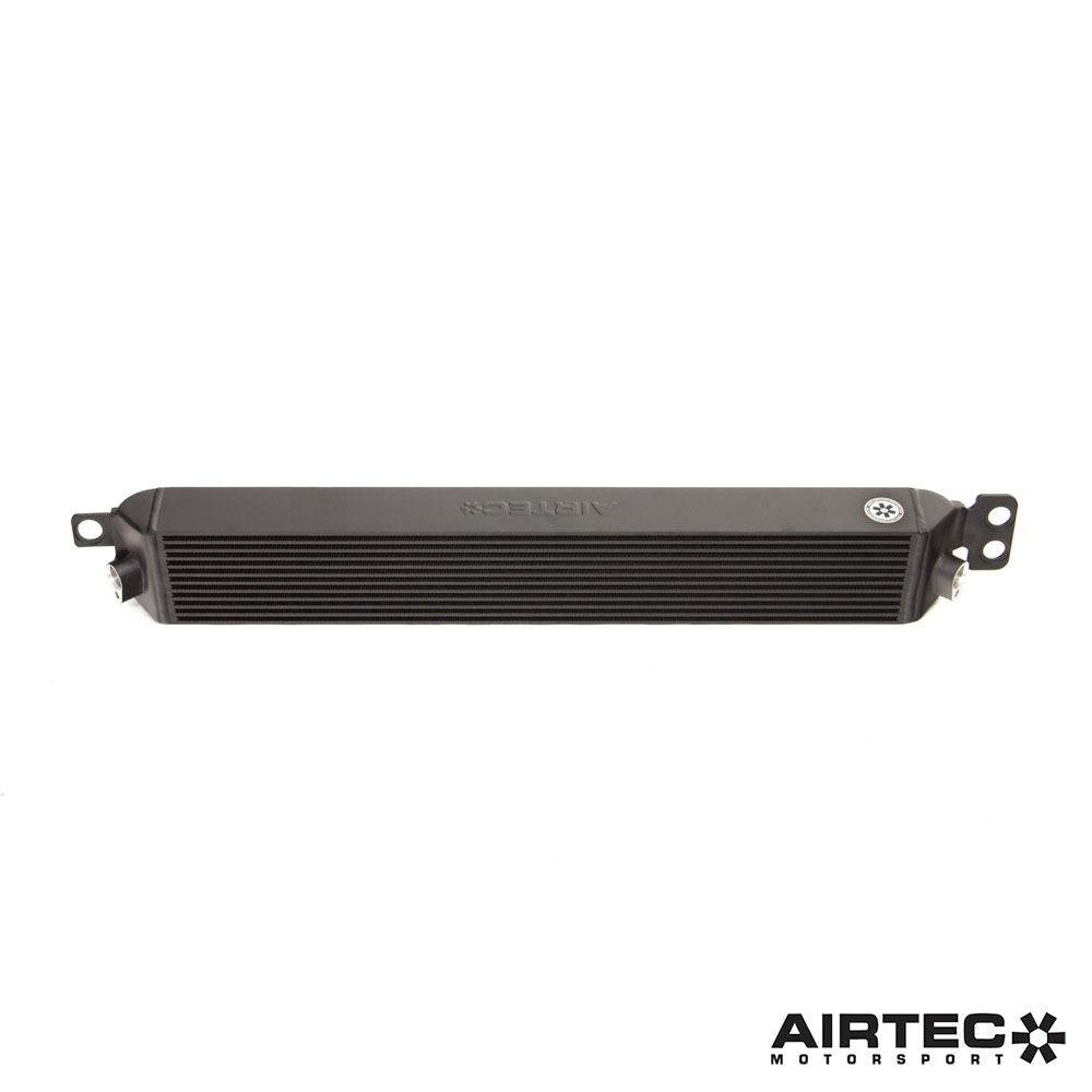 AIRTEC Motorsport Chłodnica oleju do BMW M3 E90 E92 E93 (4)
