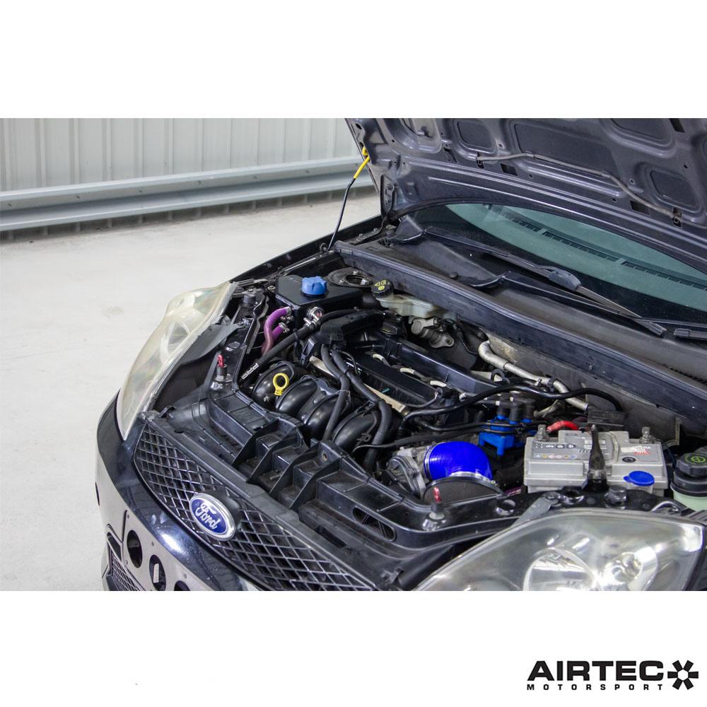 AIRTEC Motorsport Aluminiowy zbiorniczek wyrównawczy do Ford Fiesta Mk6 ST150 (10)