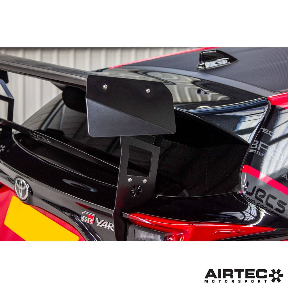AIRTEC Motorsport Tylne skrzydło dociskowe do Toyota Yaris GR (10)