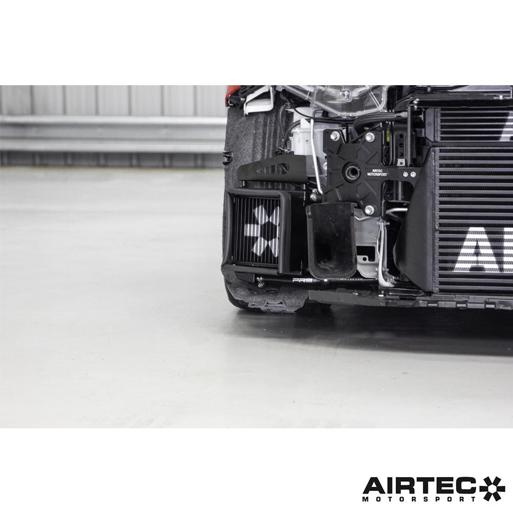 AIRTEC Motorsport Dodatkowa chłodnica wody do Toyota Yaris GR Gen 1 (6)