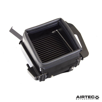 AIRTEC Motorsport Dodatkowa Chłodnica Turbosprężarki do Toyota Yaris GR Gen 1 (2)