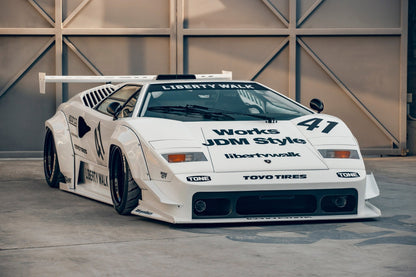 Lamborghini Countach – bodykit widebody LB-WORKS Liberty Walk – zdjęcie 3