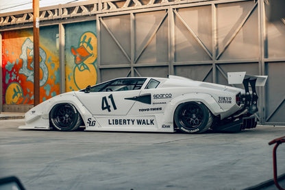 Lamborghini Countach – bodykit widebody LB-WORKS Liberty Walk – zdjęcie 7