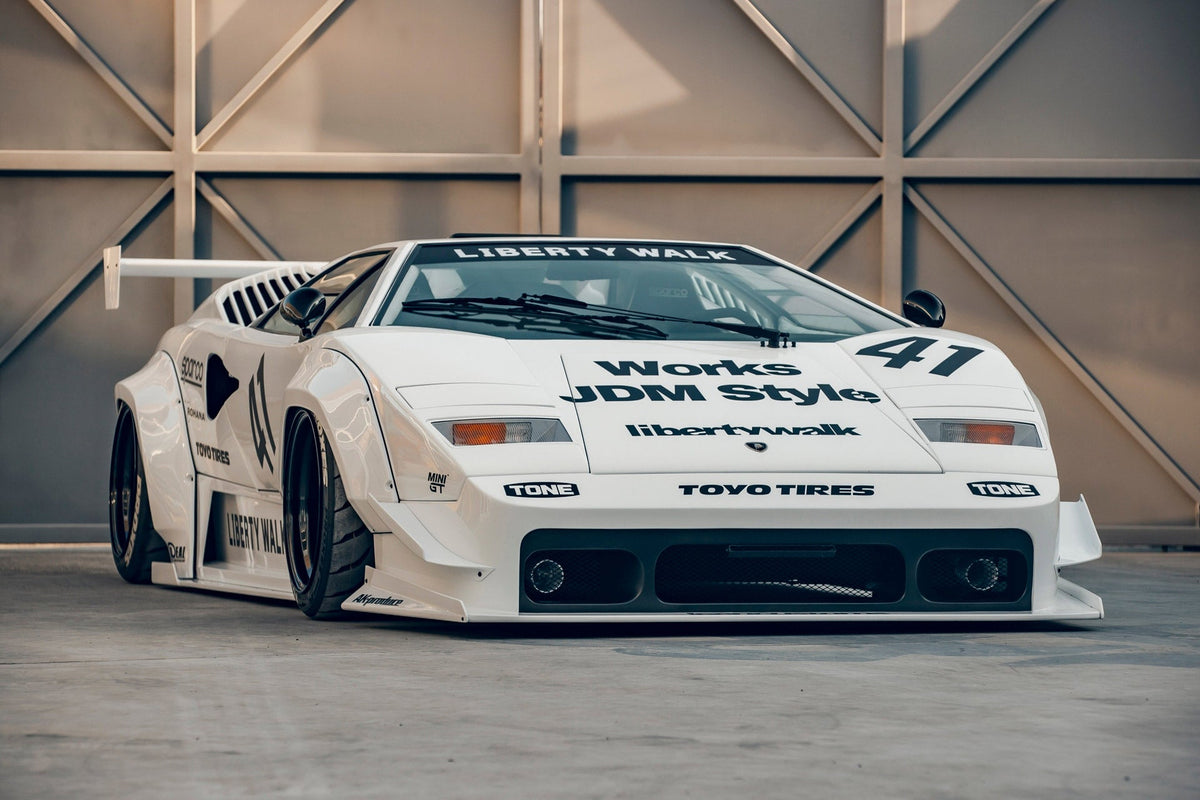 Lamborghini Countach – bodykit widebody LB-WORKS Liberty Walk – zdjęcie 11