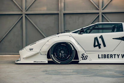 Lamborghini Countach – bodykit widebody LB-WORKS Liberty Walk – zdjęcie 12