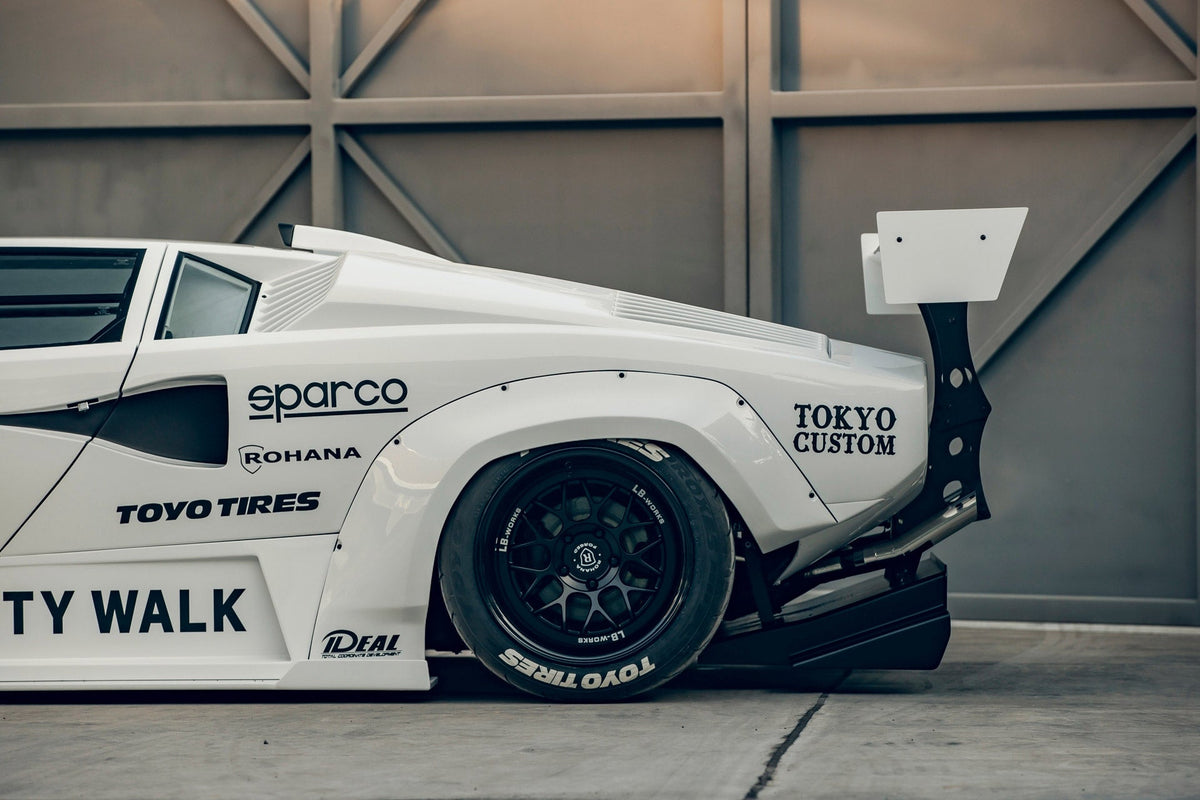 Lamborghini Countach – bodykit widebody LB-WORKS Liberty Walk – zdjęcie 15