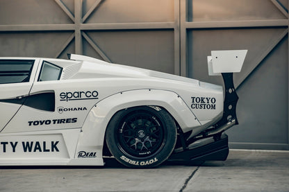 Lamborghini Countach – bodykit widebody LB-WORKS Liberty Walk – zdjęcie 15