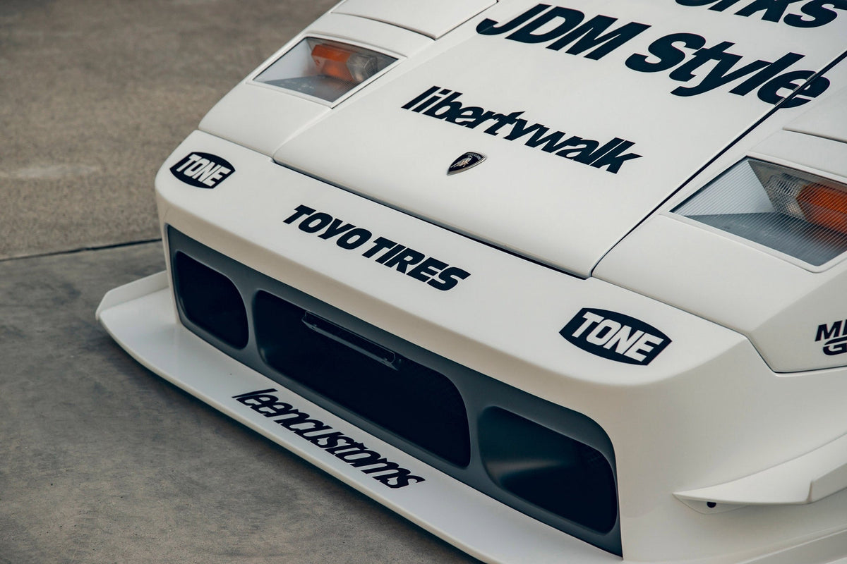 Lamborghini Countach – bodykit widebody LB-WORKS Liberty Walk – zdjęcie 13