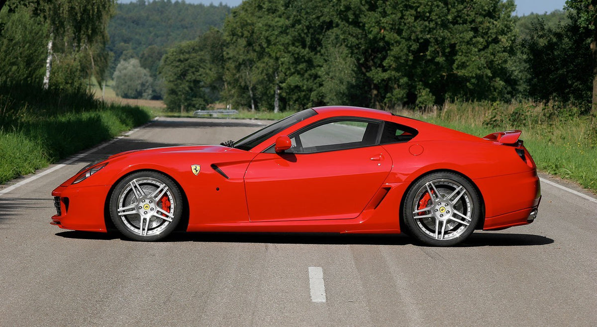 NOVITEC Komplet nakładek progów bocznych – Ferrari 599 GTB