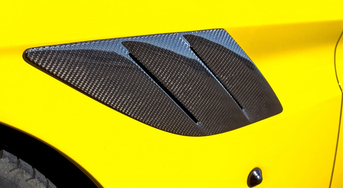NOVITEC Komplet nakładek przednich błotników carbon – Ferrari California T – zdjęcie 2