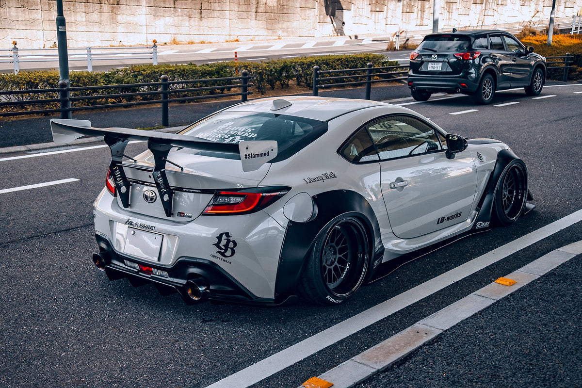 Toyota GR86 / Subaru BRZ (ZN8/ZD8) – bodykit widebody LB-Nation carbon Liberty Walk – zdjęcie 4