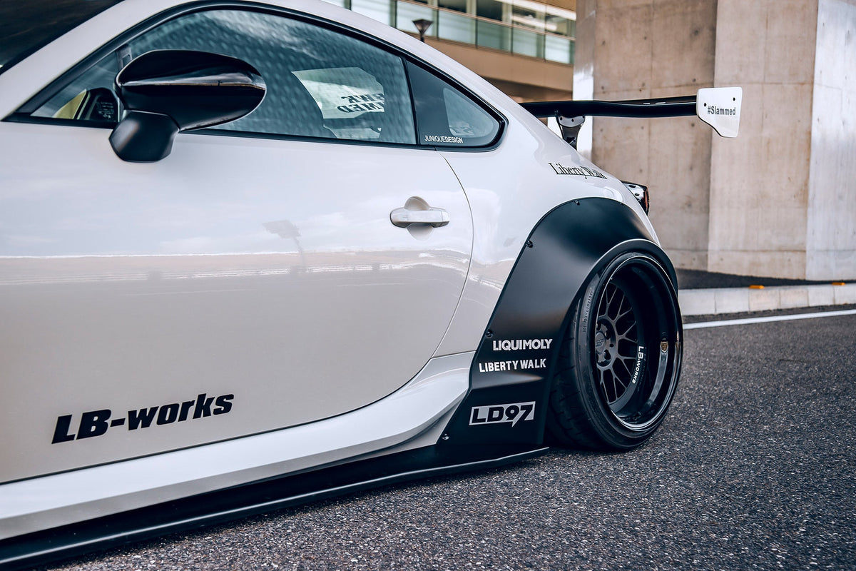 Toyota GR86 / Subaru BRZ (ZN8/ZD8) – bodykit widebody LB-Nation carbon Liberty Walk – zdjęcie 3