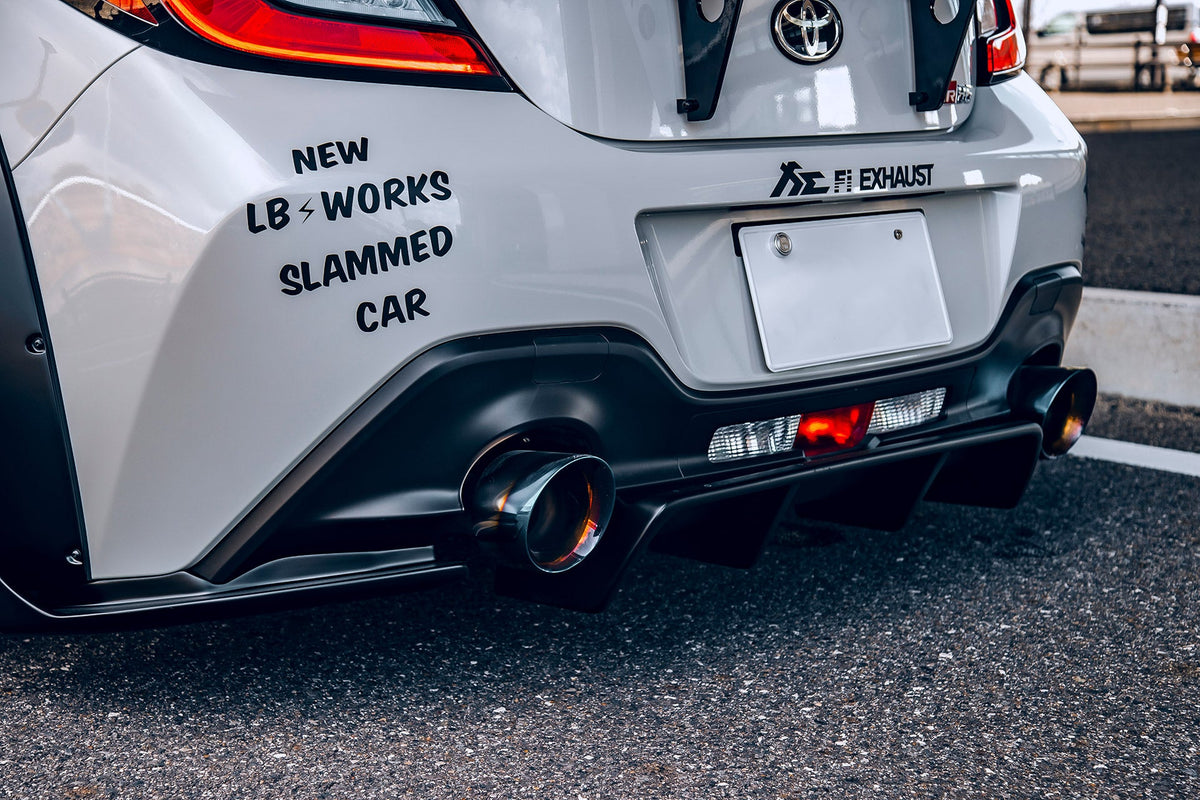Toyota GR86 / Subaru BRZ (ZN8/ZD8) – bodykit widebody LB-Nation wymienne błotniki z wlotami bez skrzydła FRP Liberty Walk – zdjęcie 9