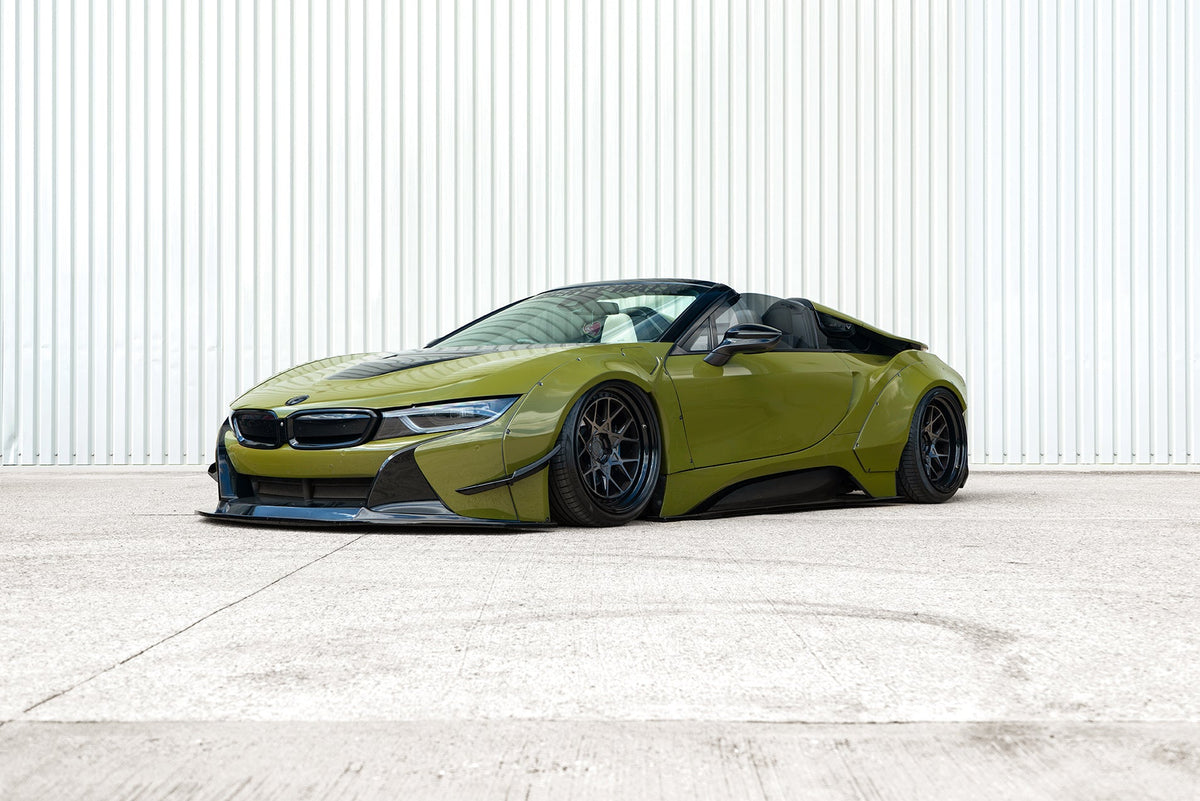 BMW i8 (I12) – bodykit widebody LB-WORKS V2 FRP Liberty Walk – zdjęcie 5
