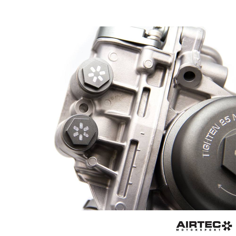 AIRTEC Motorsport Zestaw stylizacyjny termostatu oleju do BMW N54 N55 S55 (5)