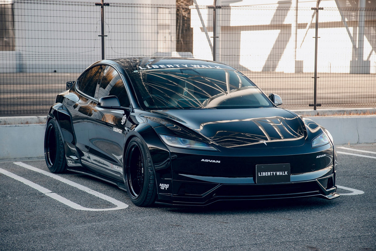 Tesla Model 3 – bodykit widebody LB-E-WORKS FRP Liberty Walk – zdjęcie 19