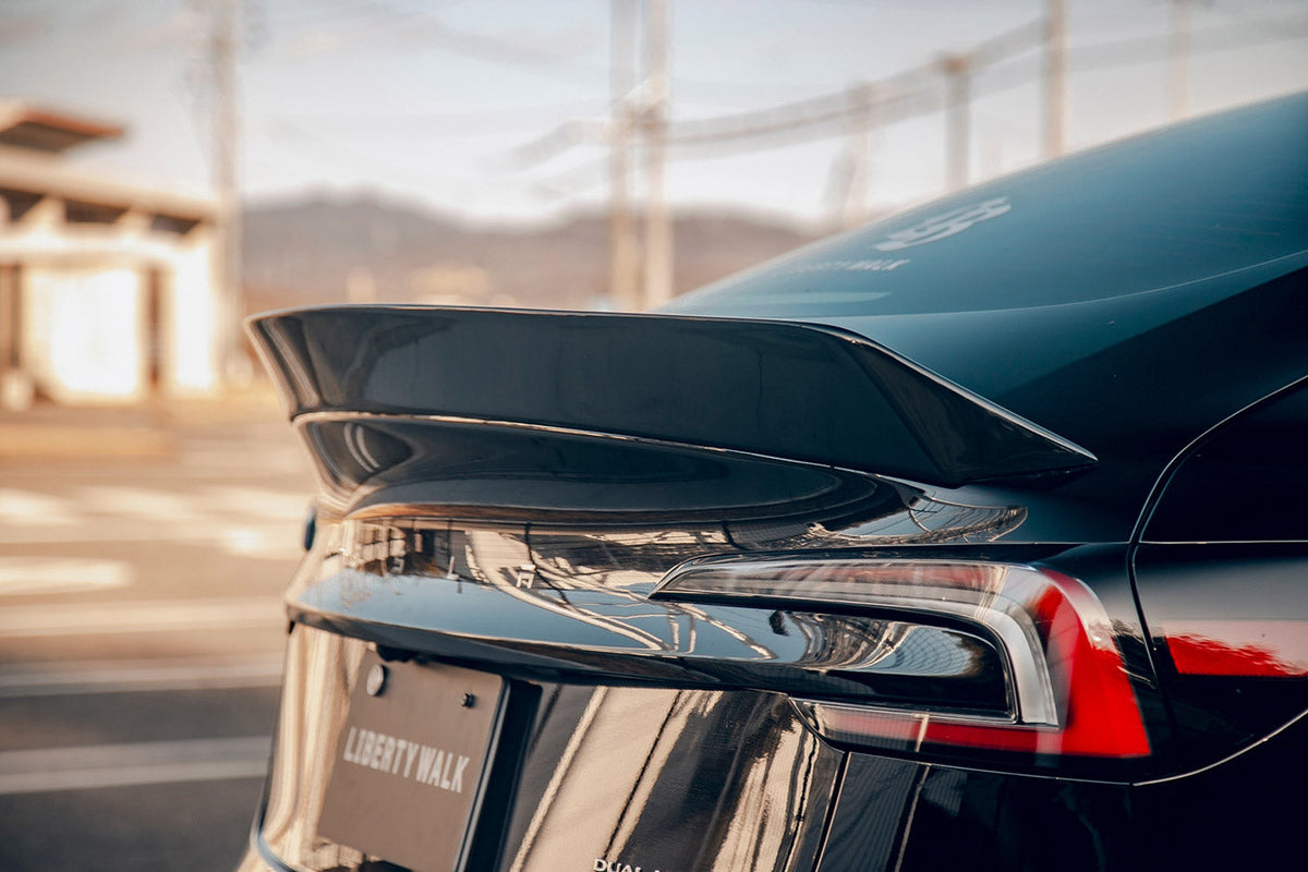 Tesla Model 3 – bodykit widebody LB-E-WORKS FRP Liberty Walk – zdjęcie 17