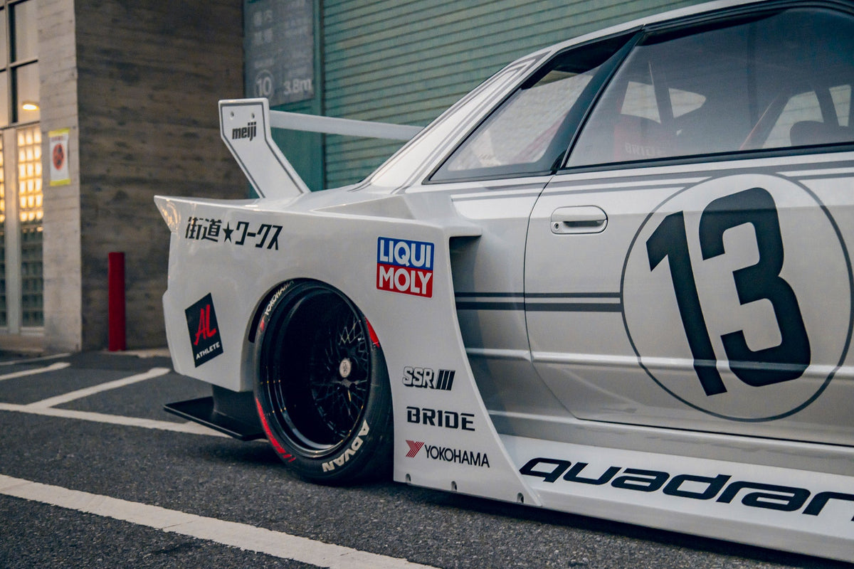 Nissan Skyline R32 – bodykit widebody LB-Kaido WORKS FRP Liberty Walk – zdjęcie 6