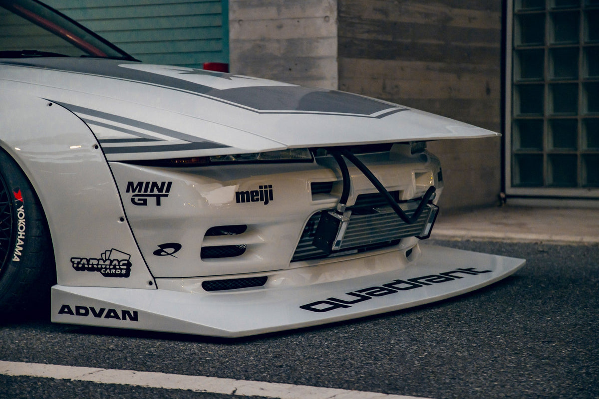 Nissan Skyline R32 – bodykit widebody LB-Kaido WORKS FRP Liberty Walk – zdjęcie 8
