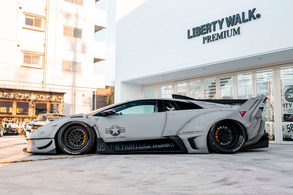 Lamborghini Murcielago – bodykit widebody LB-Silhouette WORKS GT EVO Liberty Walk – zdjęcie 25