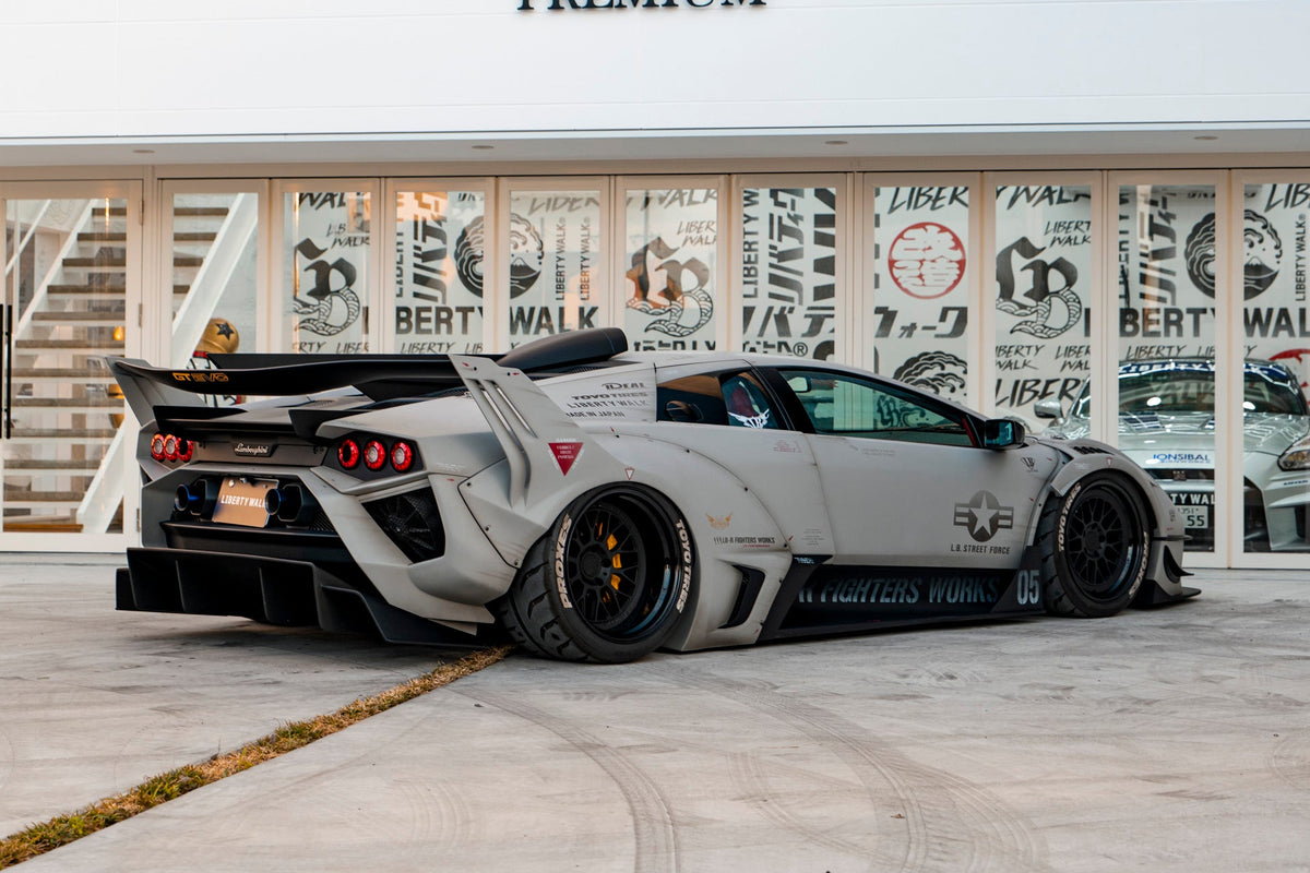 Lamborghini Murcielago – bodykit widebody LB-Silhouette WORKS GT EVO Liberty Walk – zdjęcie 30