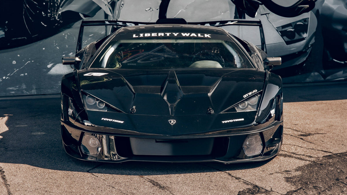 Lamborghini Murcielago – bodykit widebody LB-Silhouette WORKS GT EVO Liberty Walk – zdjęcie 3