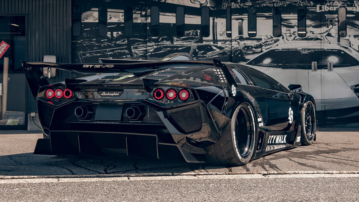 Lamborghini Murcielago – bodykit widebody LB-Silhouette WORKS GT EVO Liberty Walk – zdjęcie 2