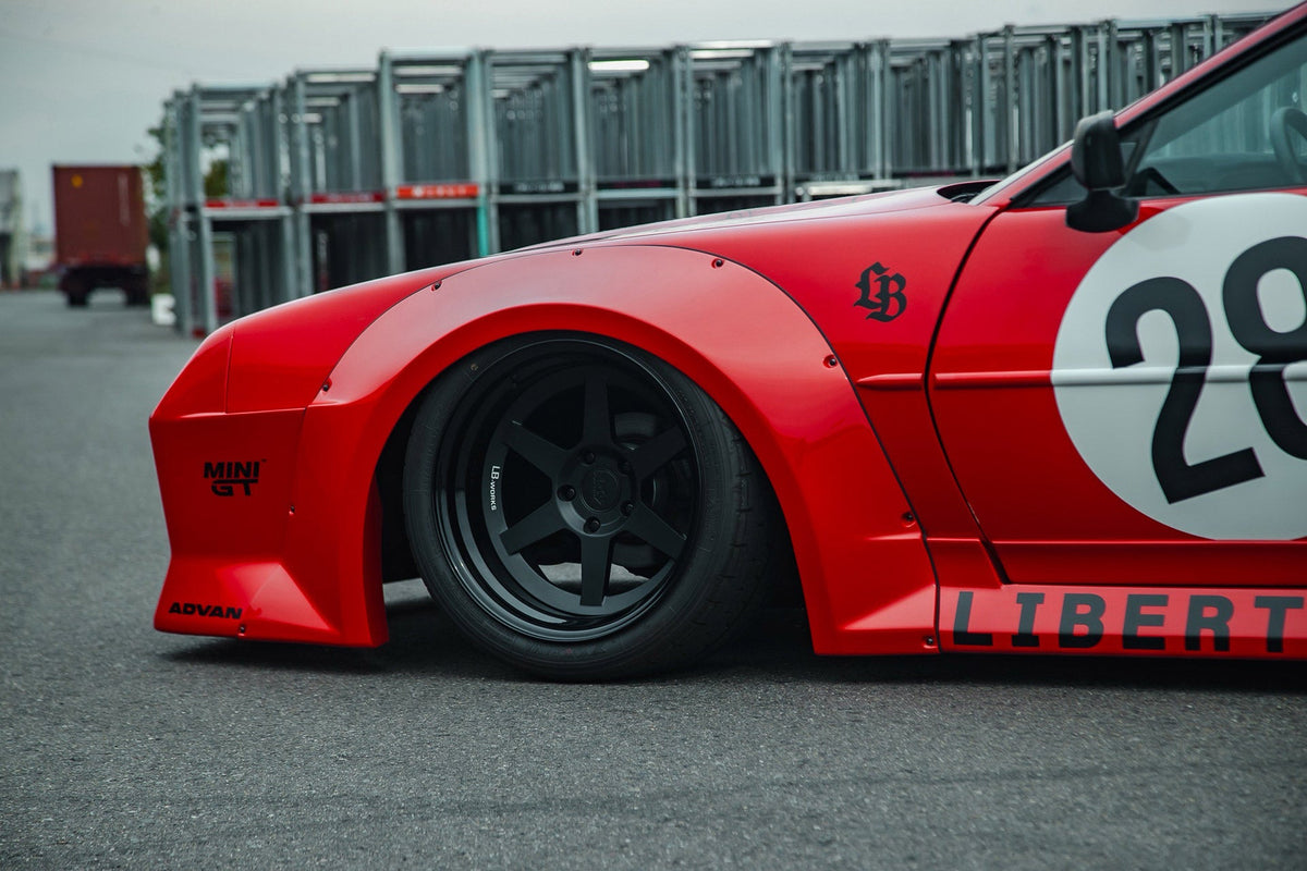 Chevrolet Camaro III gen. (1982–1992) – bodykit widebody LB-WORKS FRP Liberty Walk – zdjęcie 15