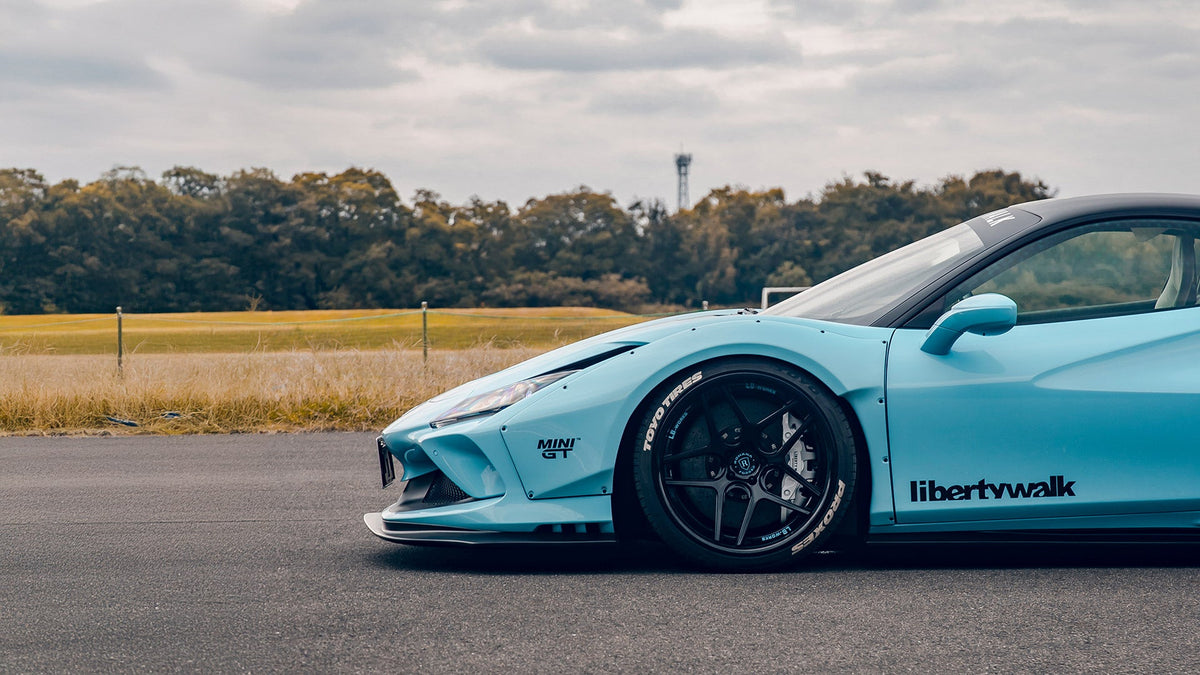 Ferrari F8 Tributo – bodykit widebody LB-WORKS V1 FRP Liberty Walk – zdjęcie 15
