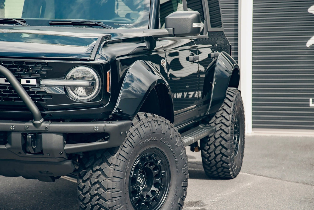 Ford Bronco – bodykit widebody LB-WORKS FRP Liberty Walk – zdjęcie 7