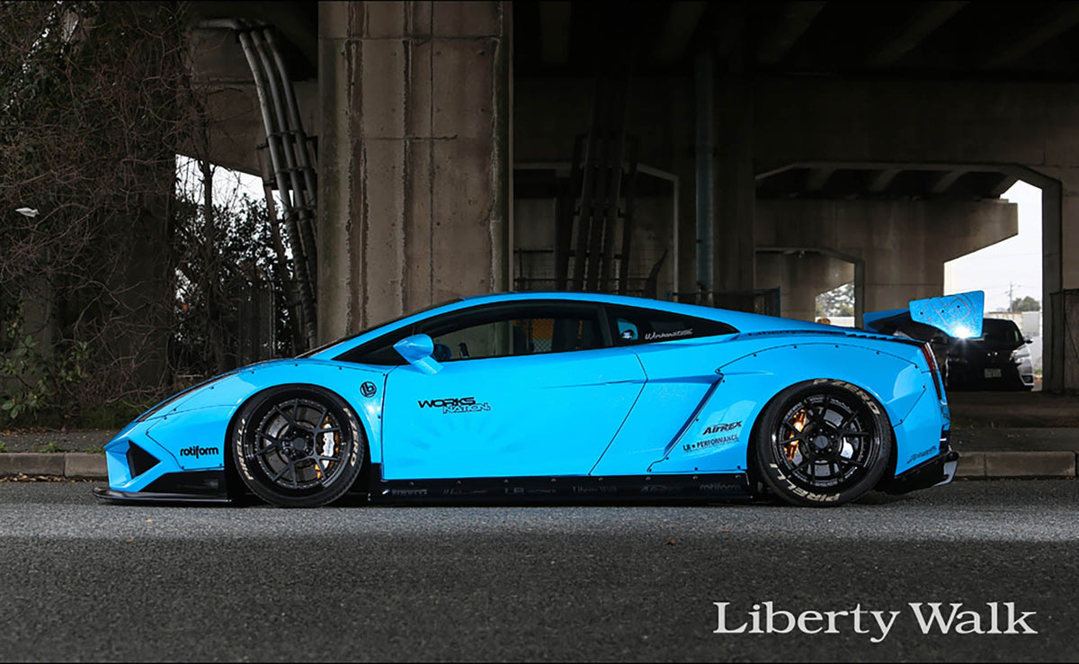 Lamborghini Gallardo – bodykit widebody LB-WORKS V2 FRP Liberty Walk – zdjęcie 3