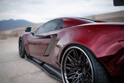 McLaren 650S – bodykit widebody LB-WORKS carbon Liberty Walk – zdjęcie 7
