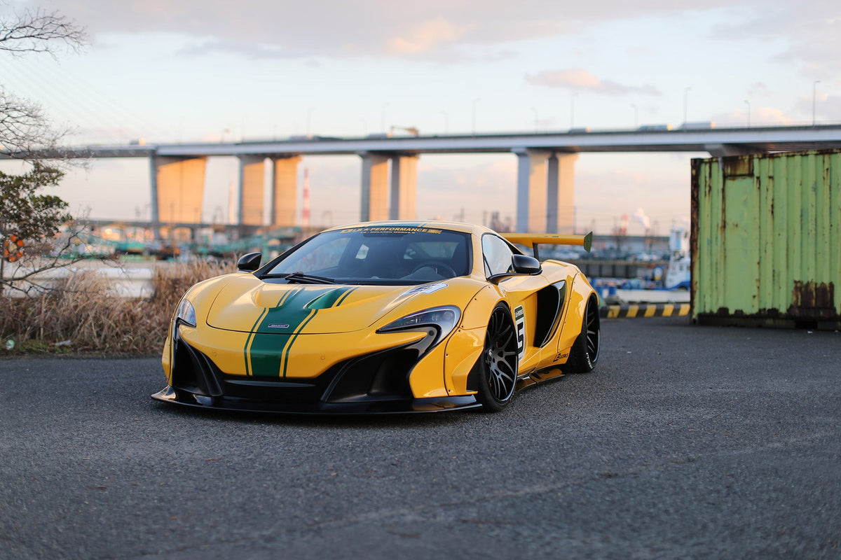McLaren 650S – bodykit widebody LB-WORKS FRP Liberty Walk – zdjęcie 1