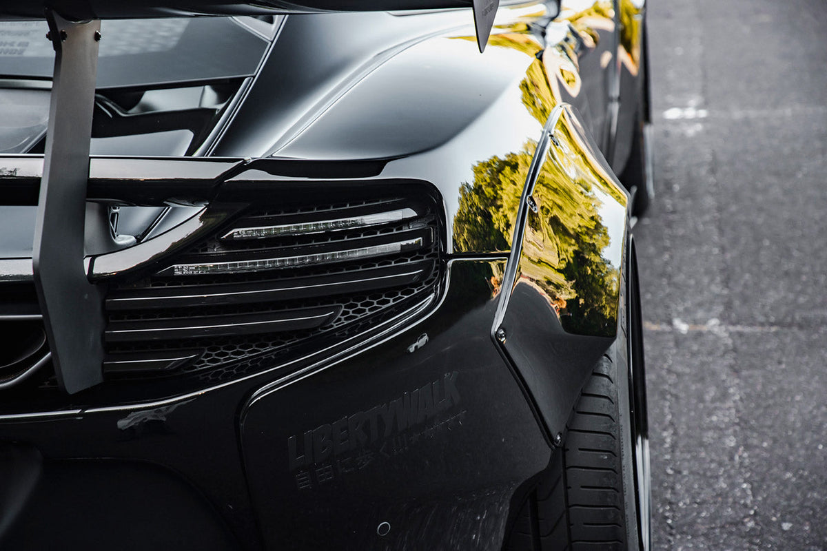 McLaren MP4-12C – bodykit widebody LB-WORKS carbon Liberty Walk – zdjęcie 11